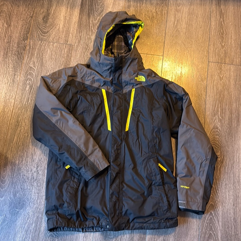 The North Face Boys Hyvent Double Jacket Set